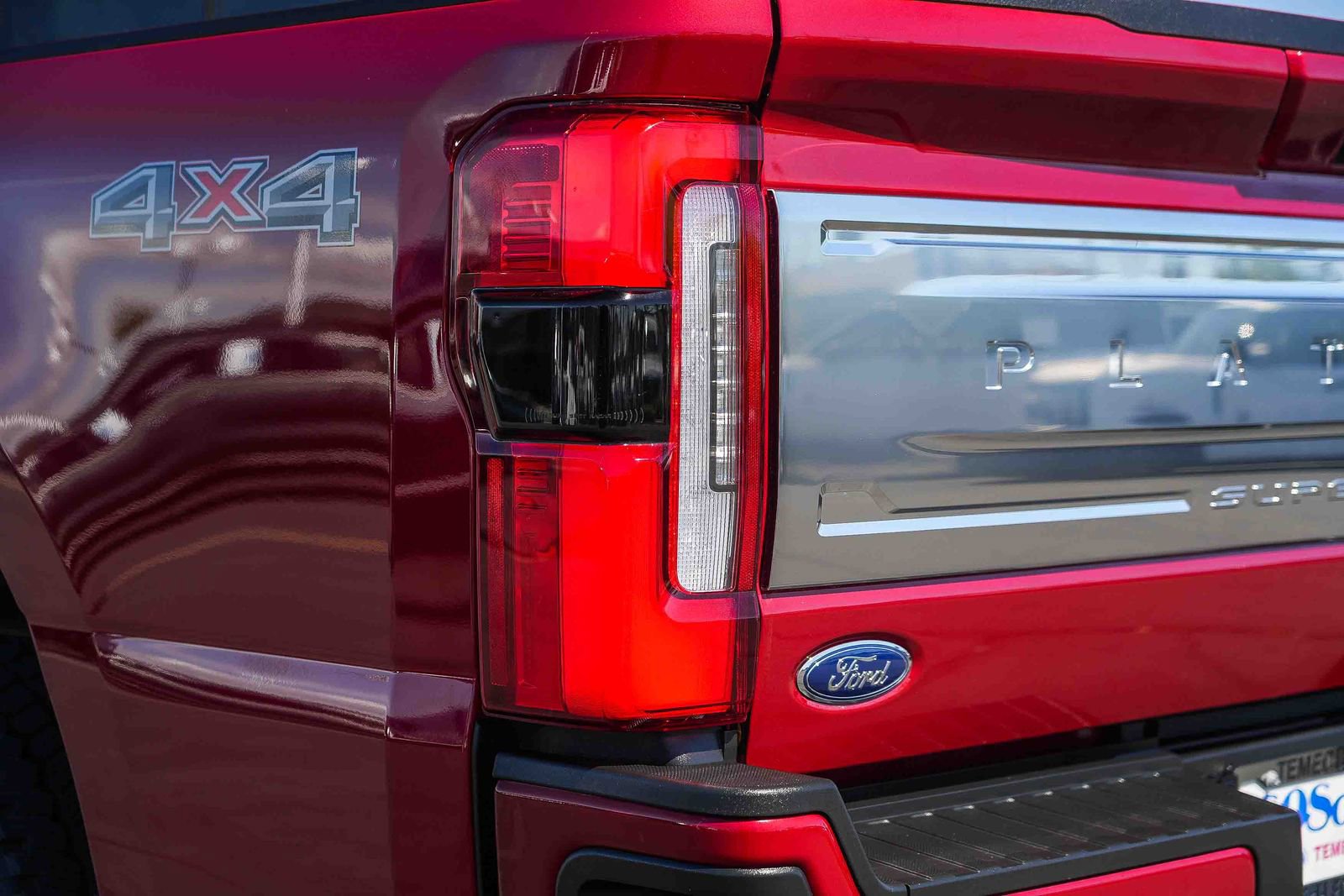 Certified 2024 Ford F250 Platinum image 9