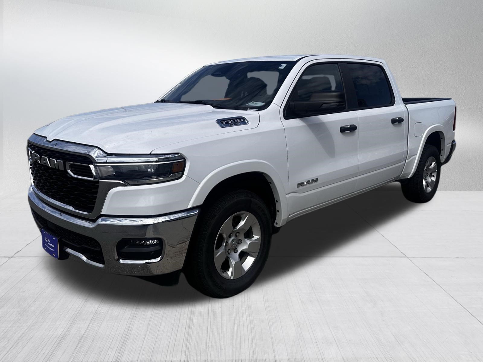Used 2025 RAM 1500 Big Horn AWD/4WD image 3