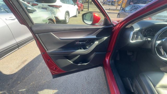 Used 2024 MAZDA CX-90 3.3 Turbo w/ Preferred Plus image 9