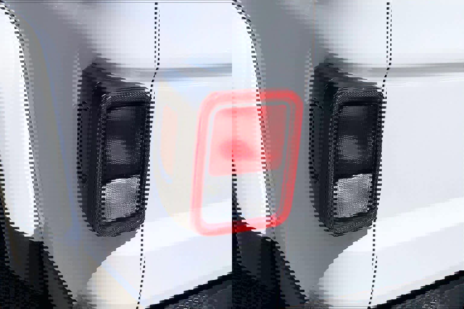 Used 2022 Jeep Gladiator Overland w/ Trailer Tow Package image 29