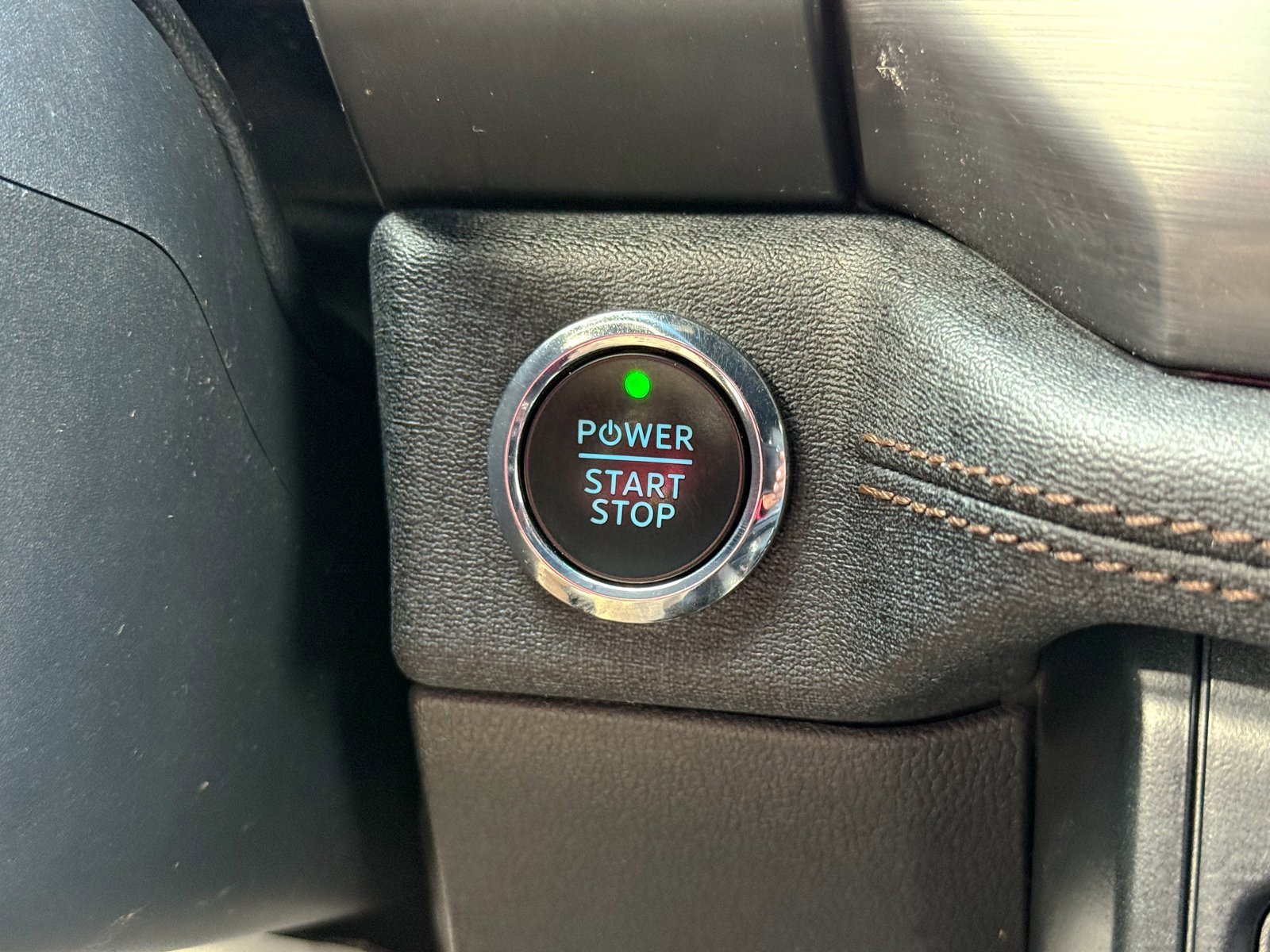 Certified 2022 Ford F150 Lightning Lariat image 26