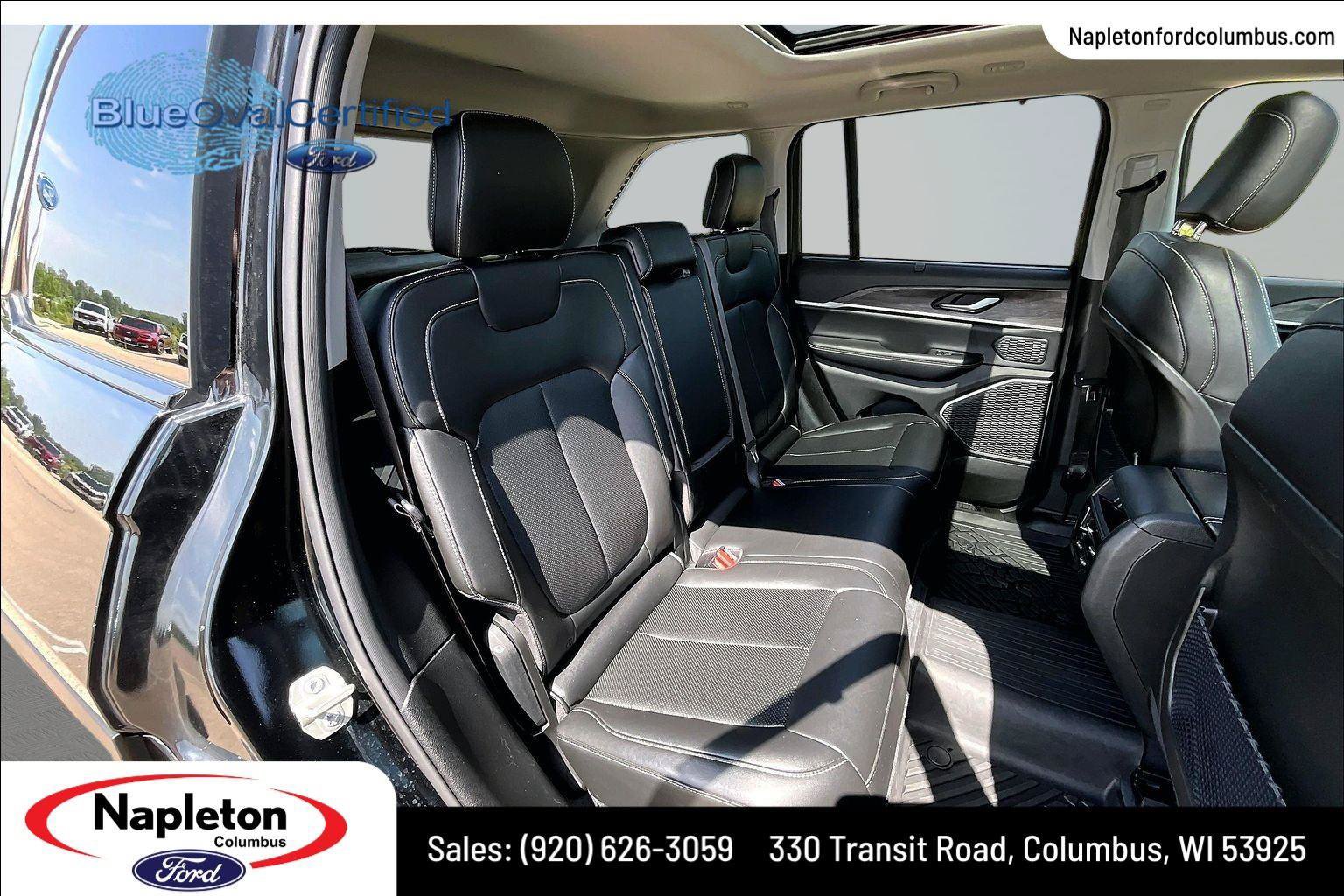 Used 2023 Jeep Grand Cherokee Limited w/ Luxury Tech Group II AWD/4WD image 28
