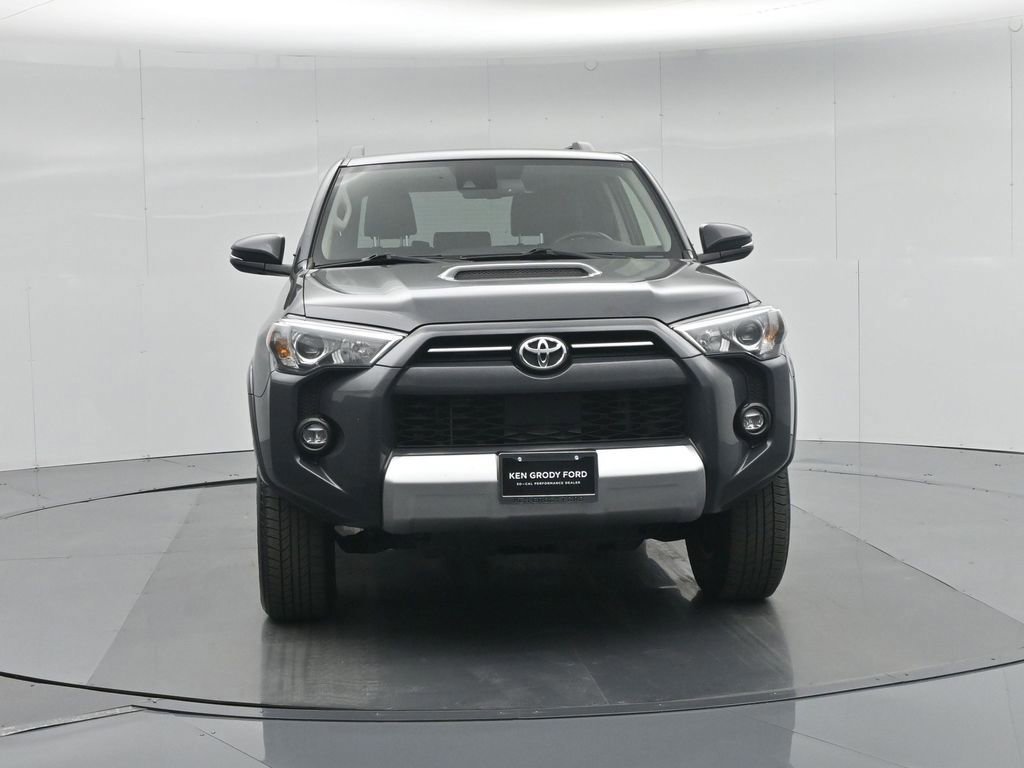 Used 2024 Toyota 4Runner TRD Off-Road Premium image 32