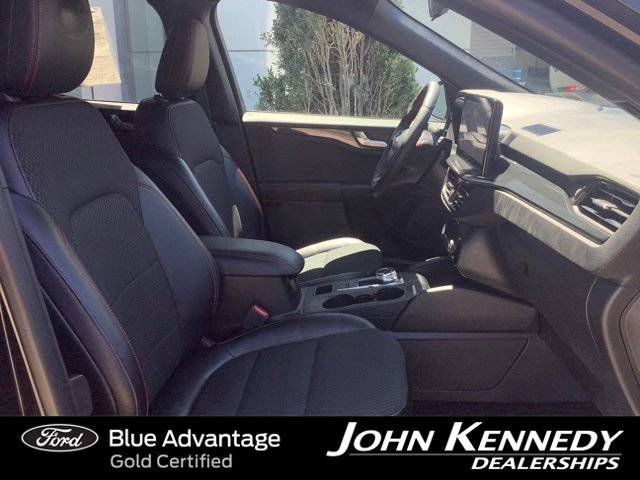 Certified 2023 Ford Escape ST-Line w/ Tech Pack #1 AWD/4WD image 23