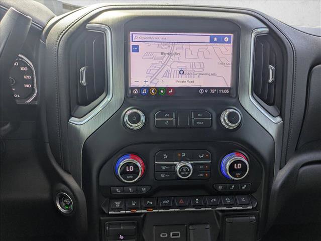 Used 2023 GMC Sierra 2500 Denali w/ Denali Black Diamond Edition image 12