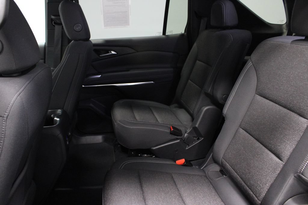 Used 2025 Chevrolet Traverse LT AWD/4WD image 22