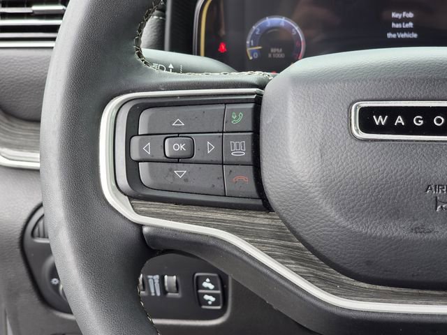 Used 2022 Jeep Wagoneer Series III RWD image 27