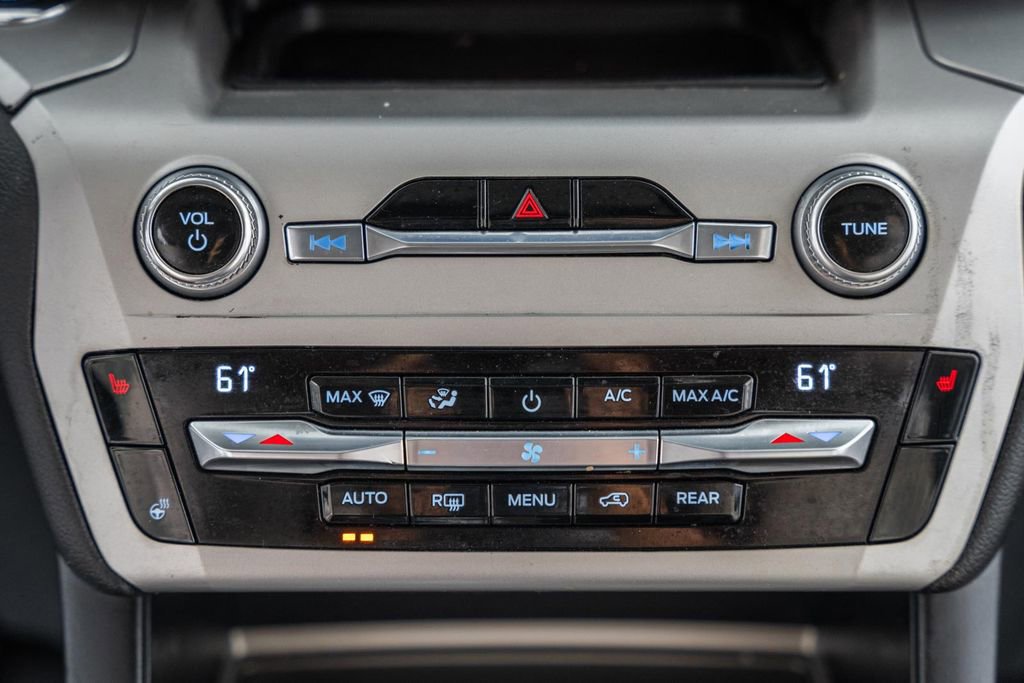 Certified 2021 Ford Explorer XLT w/ Equipment Group 202A image 26