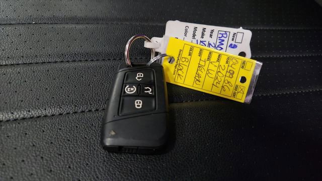 Used 2024 Volkswagen Tiguan Wolfsburg Edition AWD/4WD image 14