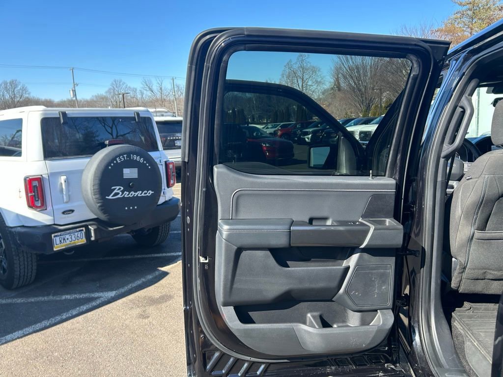 Certified 2023 Ford F150 XLT w/ Equipment Group 302A High image 18