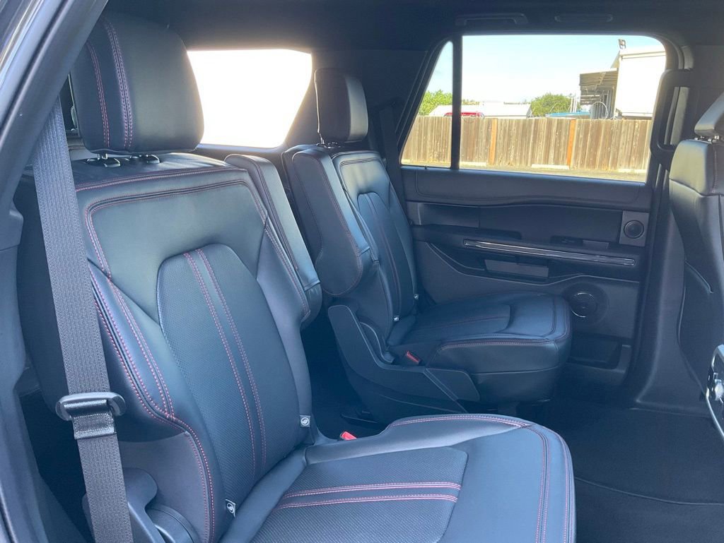 Certified 2024 Ford Expedition Limited image 61