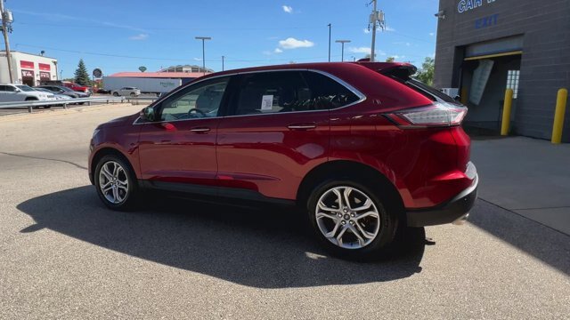Certified 2018 Ford Edge Titanium w/ Equipment Group 301A AWD/4WD image 7