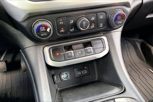 Used 2023 GMC Acadia SLT w/ Elevation Edition image 31