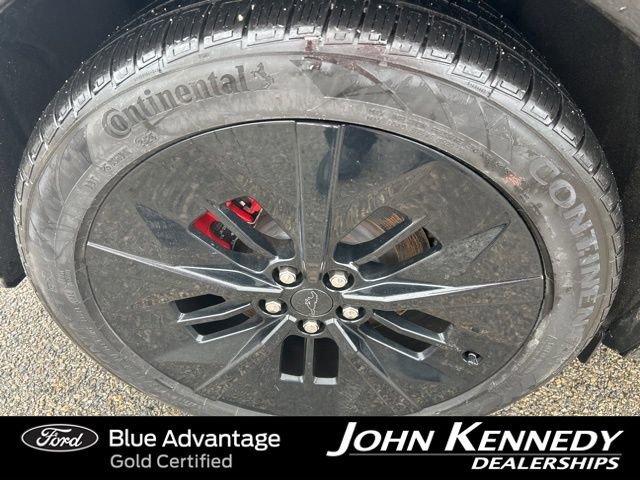 Certified 2025 Ford Mustang Mach-E GT image 11