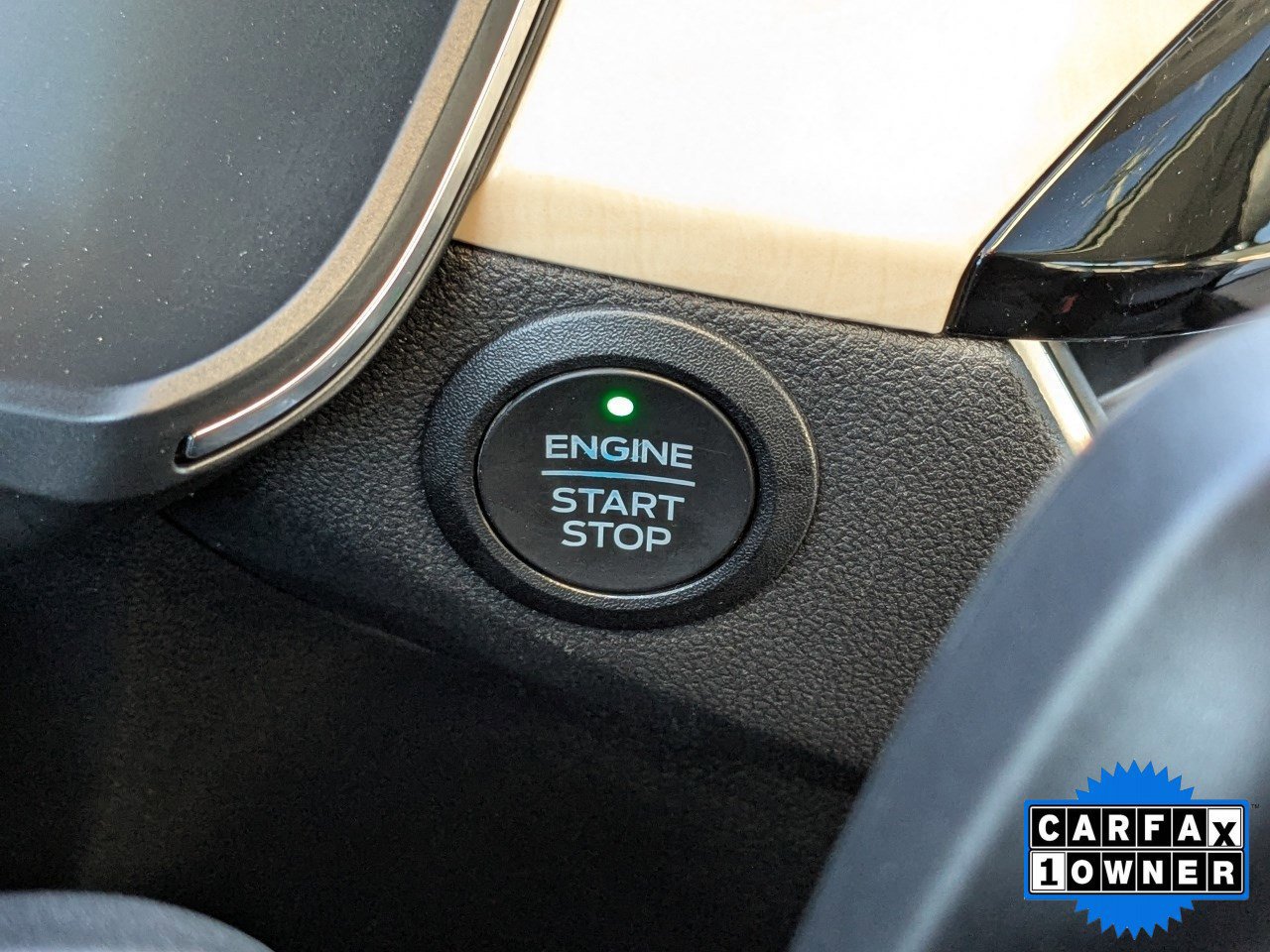 Certified 2022 Ford Escape Titanium w/ Titanium Elite Package image 31