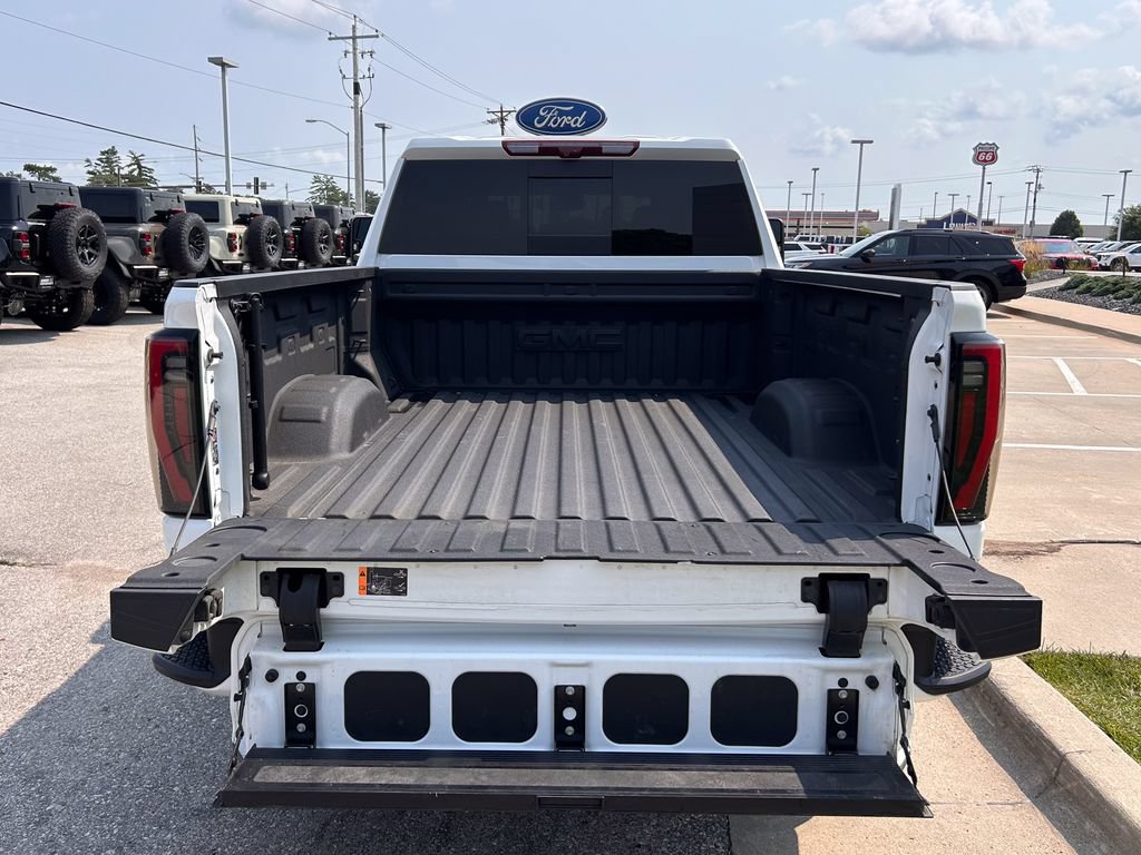 Used 2025 GMC Sierra 2500 AT4 w/ AT4 Premium Plus Package AWD/4WD image 21
