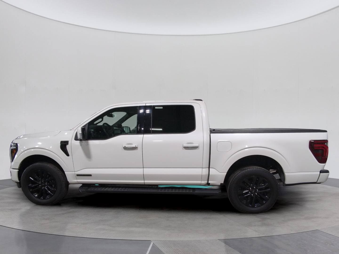 Certified 2024 Ford F150 Lariat w/ Equipment Group 502A High AWD/4WD image 2