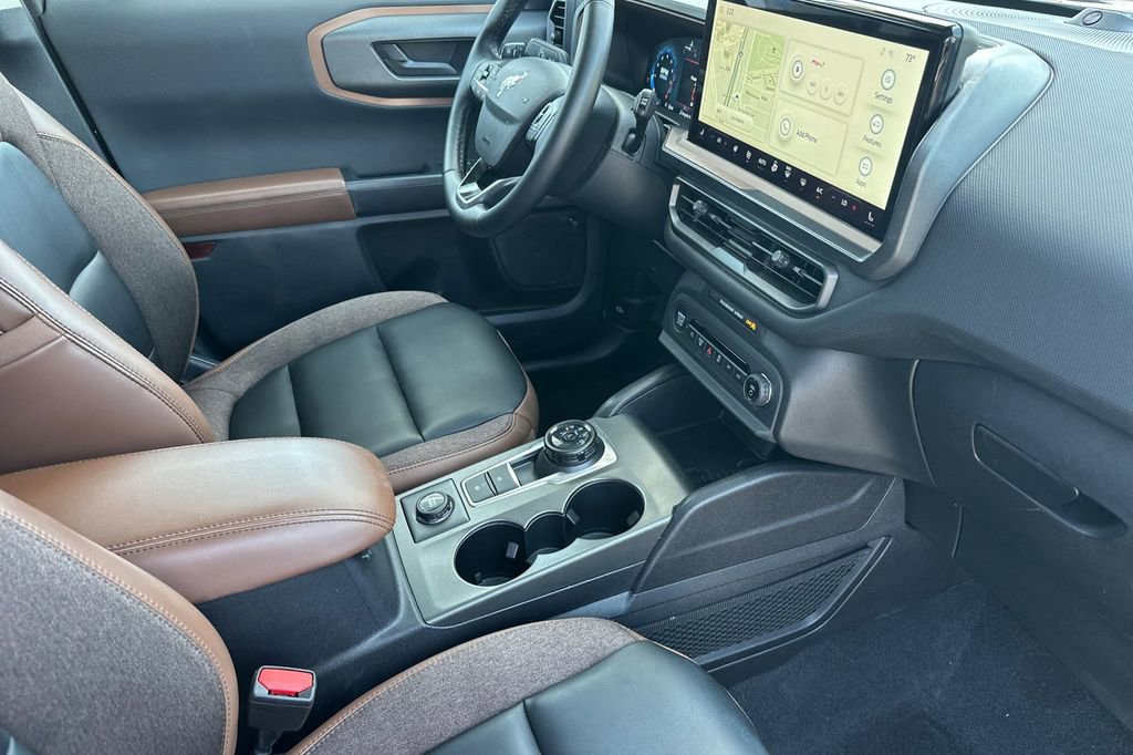 Certified 2025 Ford Bronco Sport Outer Banks w/ Outer Banks Tech Package+ AWD/4WD image 18