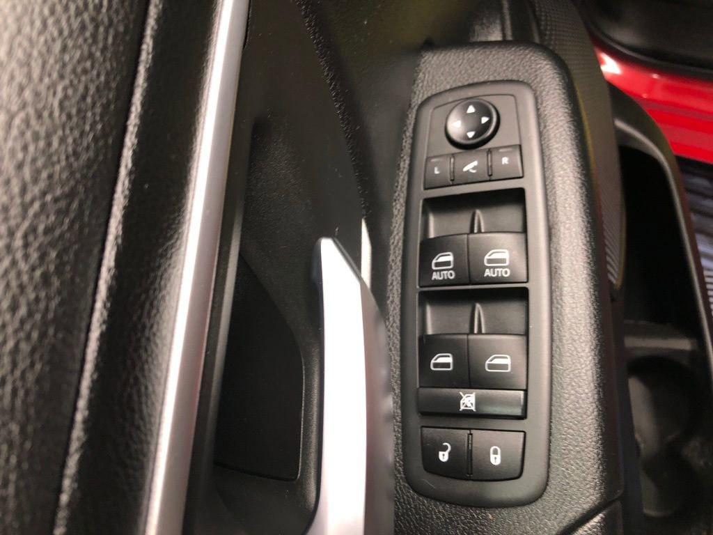 Used 2021 RAM 1500 Big Horn image 24