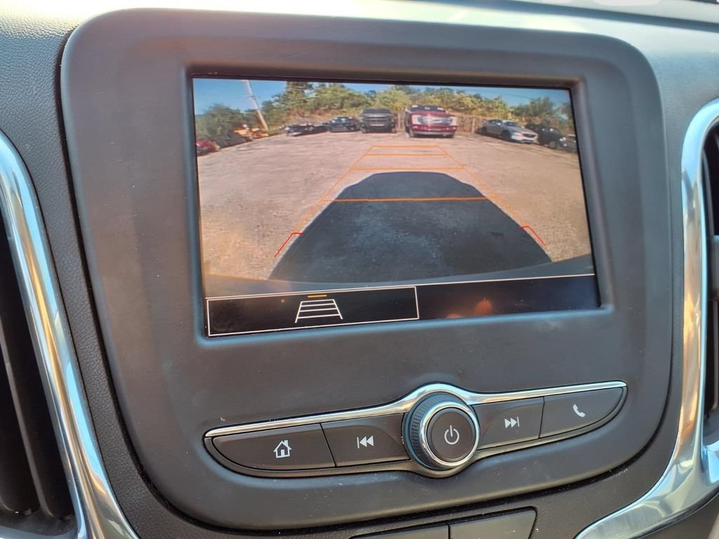 Used 2023 Chevrolet Equinox LT FWD image 11