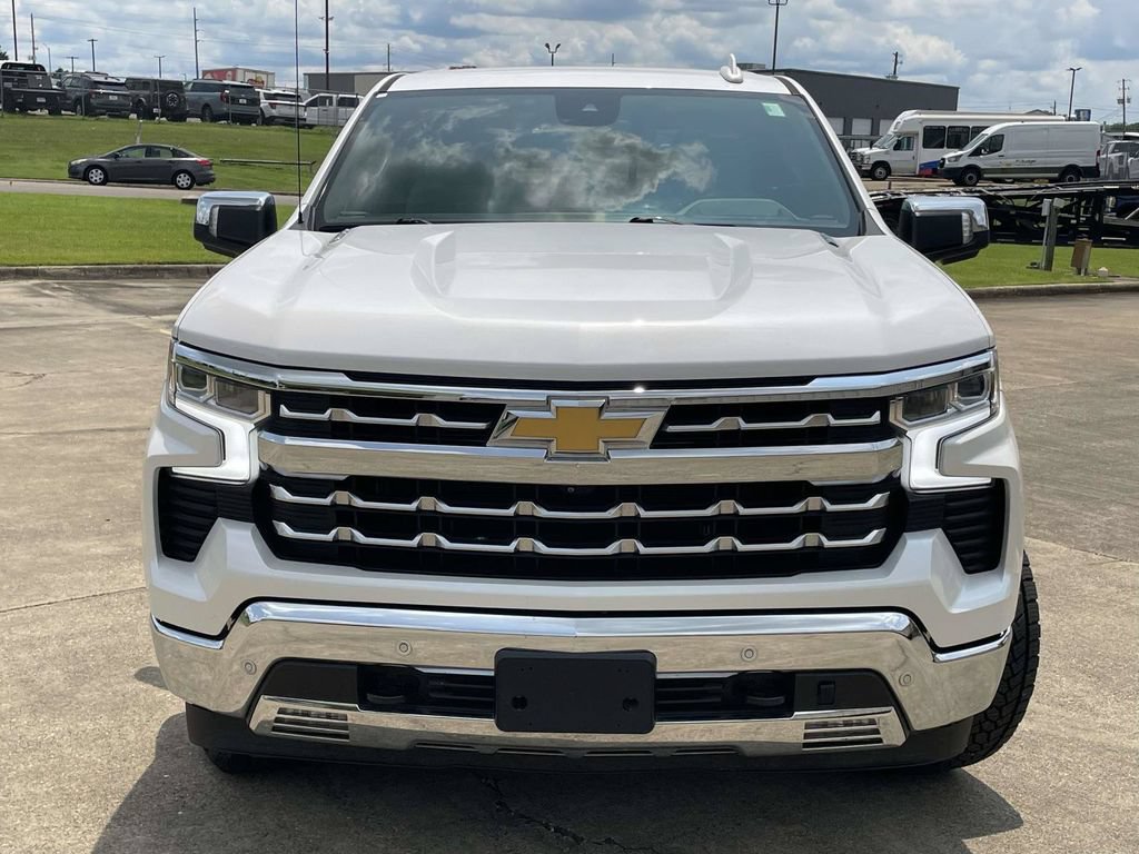 Used 2023 Chevrolet Silverado 1500 LTZ w/ LTZ Convenience Package II AWD/4WD image 8