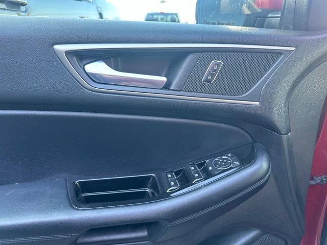 Certified 2017 Ford Edge SEL w/ Equipment Group 201A AWD/4WD image 18