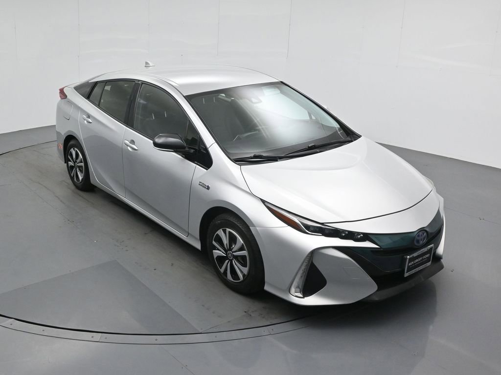 Used 2018 Toyota Prius Prime Plus w/ Carpet Mat Package FWD image 35