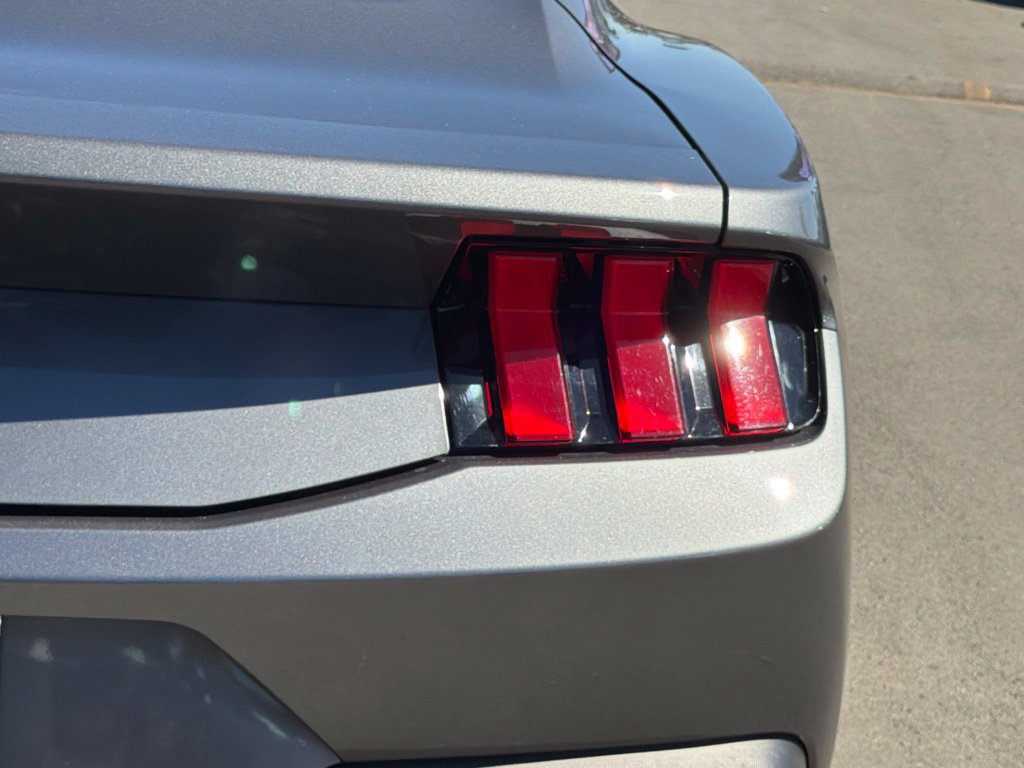 Certified 2026 Ford Mustang Coupe RWD image 17