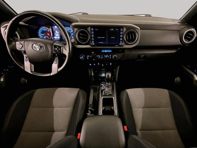 Used 2022 Toyota Tacoma TRD Off-Road w/ Technology Package AWD/4WD image 14