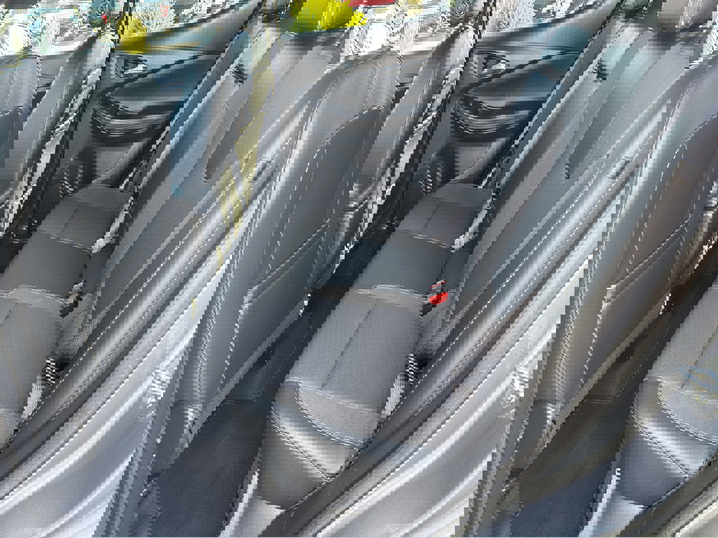 Used 2022 Buick Encore GX Select image 9