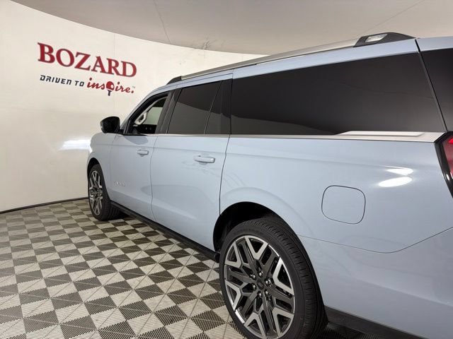 Certified 2026 Ford Expedition Max Platinum w/ Platinum Ultimate Package AWD/4WD image 9