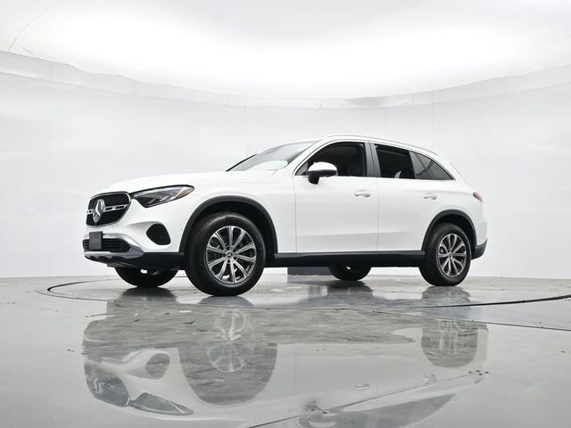 Used 2024 Mercedes-Benz GLC 300 image 33