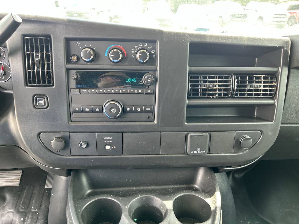 Used 2025 Chevrolet Express 2500 w/ Driver Convenience Package RWD image 18