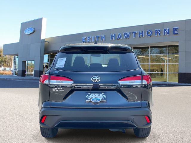 Used 2024 Toyota Corolla Cross L FWD image 5