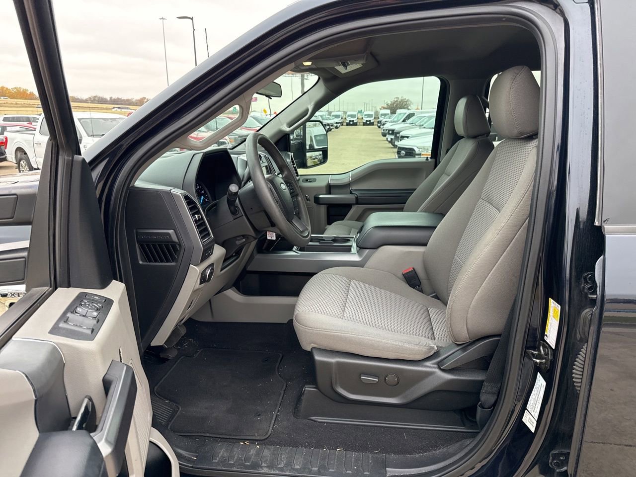 Certified 2021 Ford F250 XLT w/ XLT Premium Package image 19