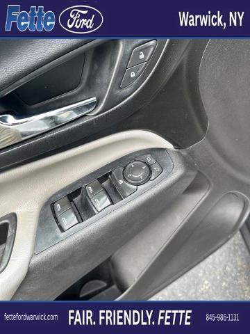 Used 2019 Chevrolet Equinox LS AWD/4WD image 17