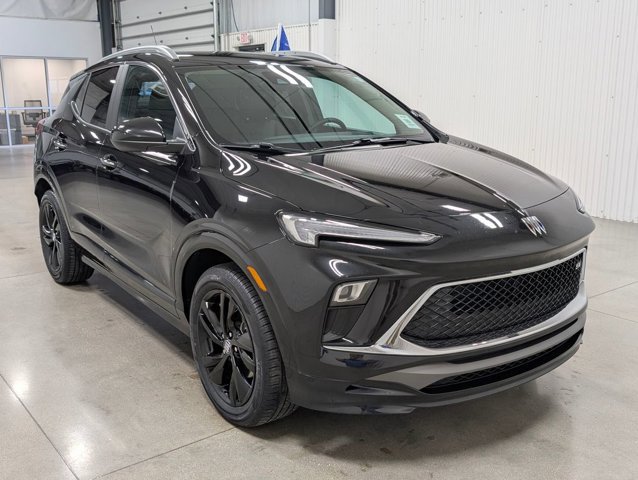 Used 2024 Buick Encore GX Sport Touring w/ Comfort Package image 5