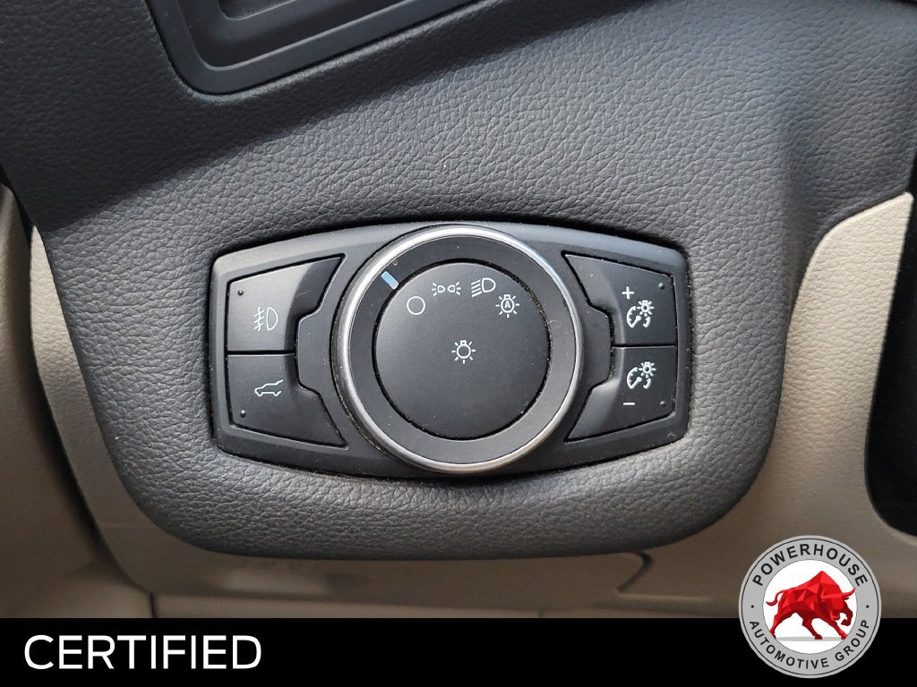 Certified 2017 Ford Escape SE w/ Equipment Group 201A FWD image 28