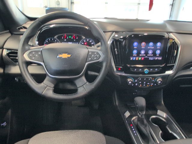 Used 2023 Chevrolet Traverse LT AWD/4WD image 19