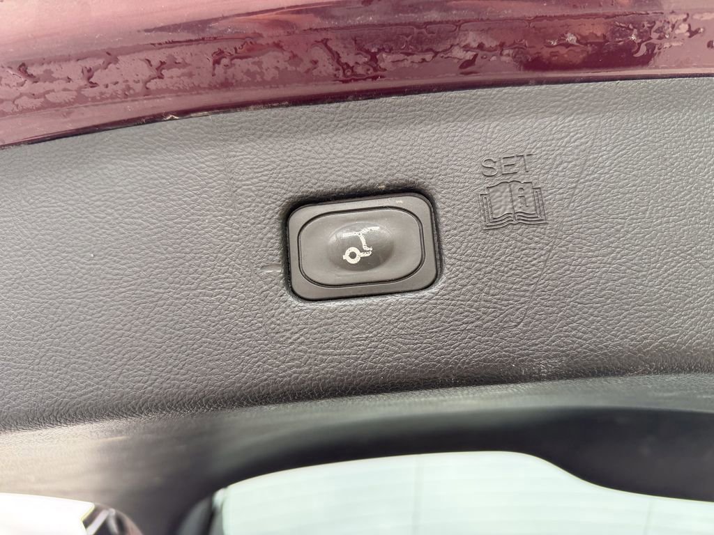 Certified 2021 Ford Edge SEL w/ Convenience Package image 15