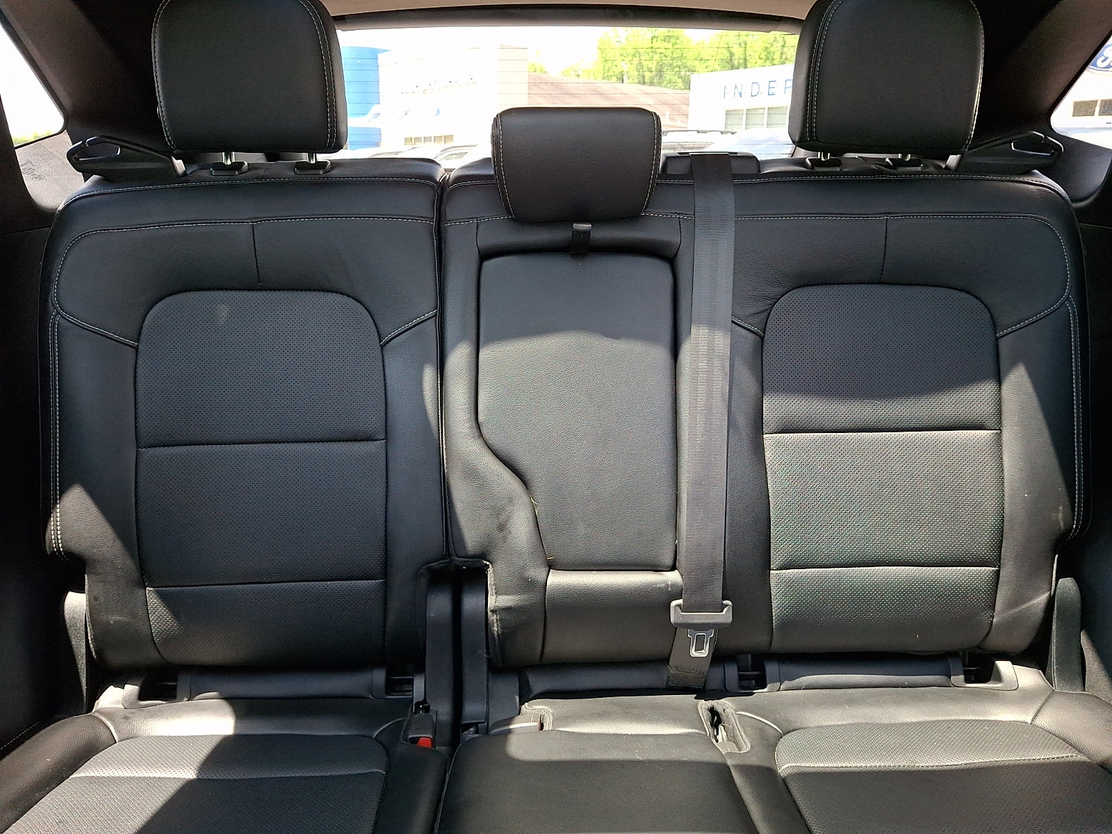 Certified 2020 Ford Escape Titanium w/ Titanium Premium Package 2.0 AWD/4WD image 19