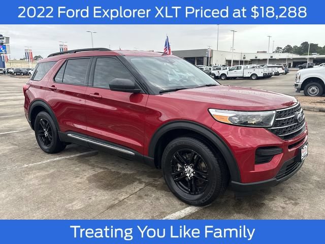 Certified 2022 Ford Explorer XLT RWD image 1
