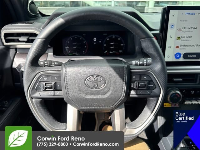 Used 2025 Toyota 4Runner TRD Off-Road Premium AWD/4WD image 16
