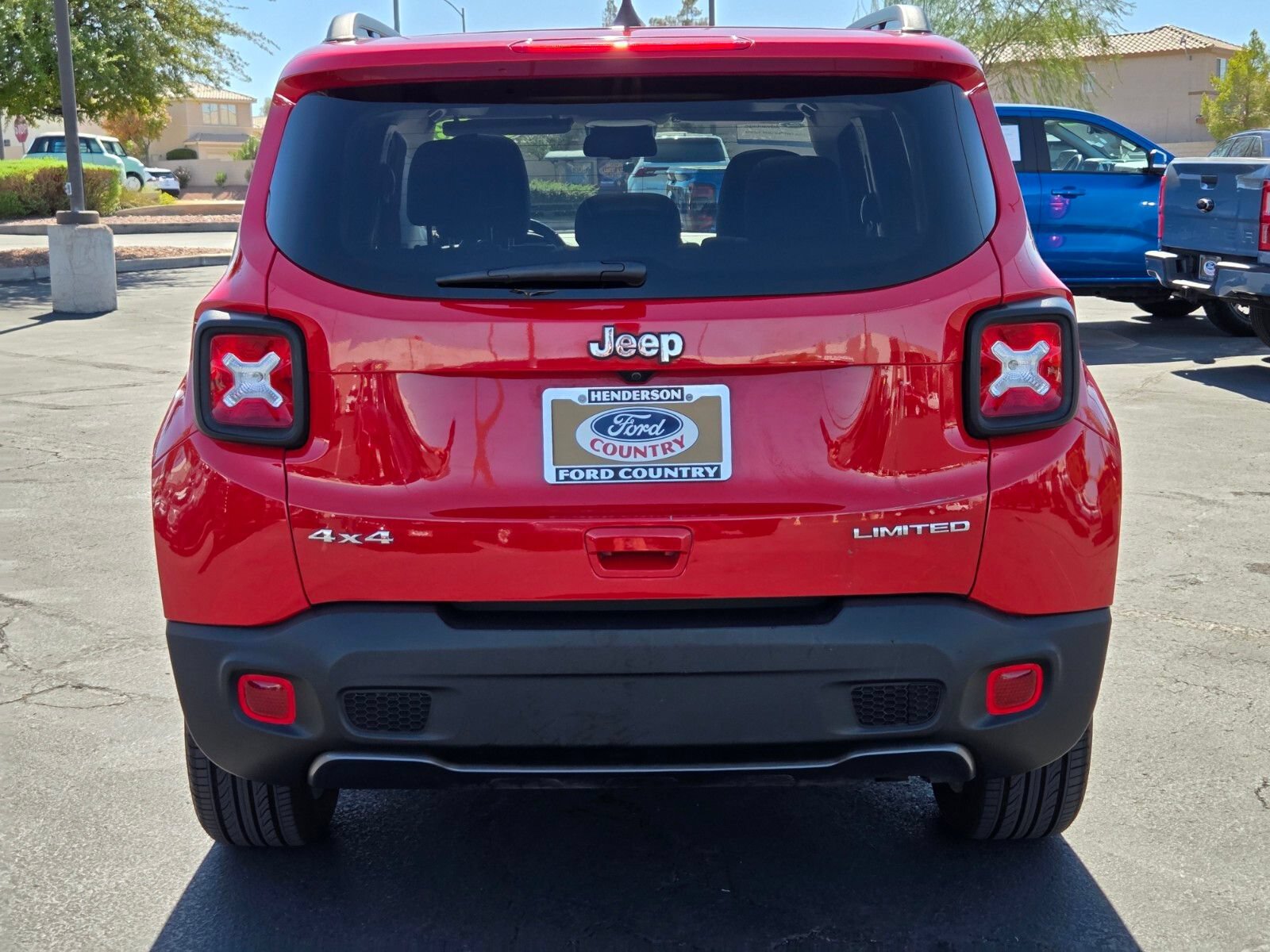 Used 2023 Jeep Renegade Limited w/ Sun/Sound Group AWD/4WD image 5