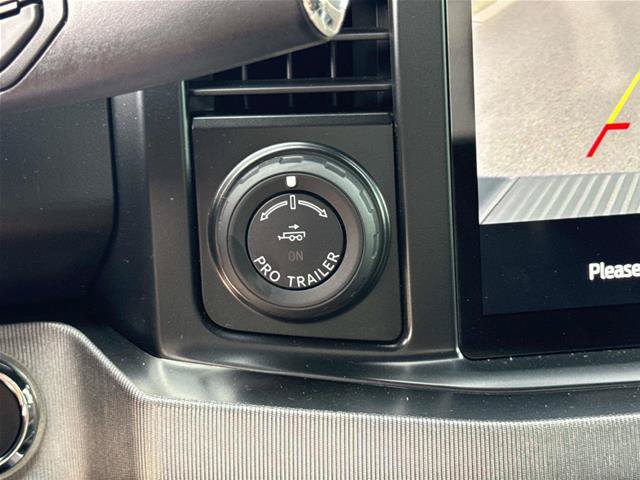 Certified 2024 Ford F250 Platinum AWD/4WD image 30