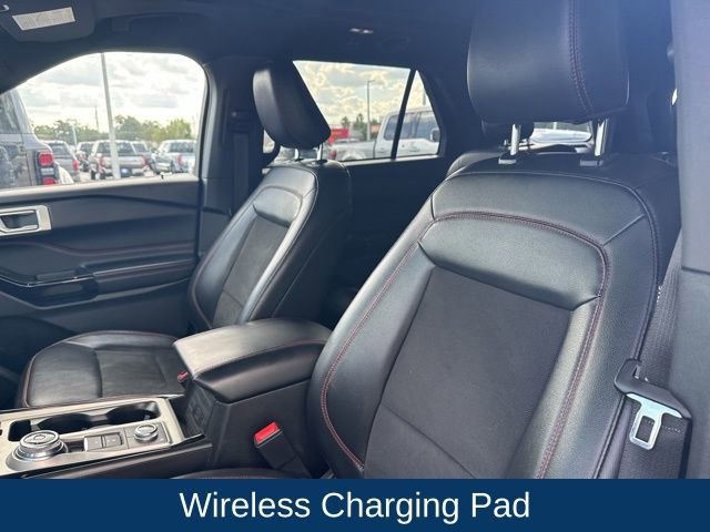 Certified 2022 Ford Explorer ST-Line w/ Class IV Trailer Tow Package image 11