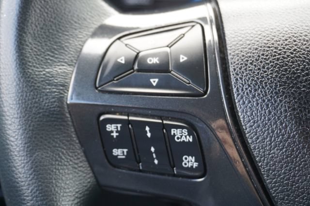 Certified 2019 Ford Explorer XLT w/ Equipment Group 202A FWD image 12