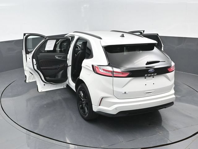 Certified 2024 Ford Edge ST-Line AWD/4WD image 23