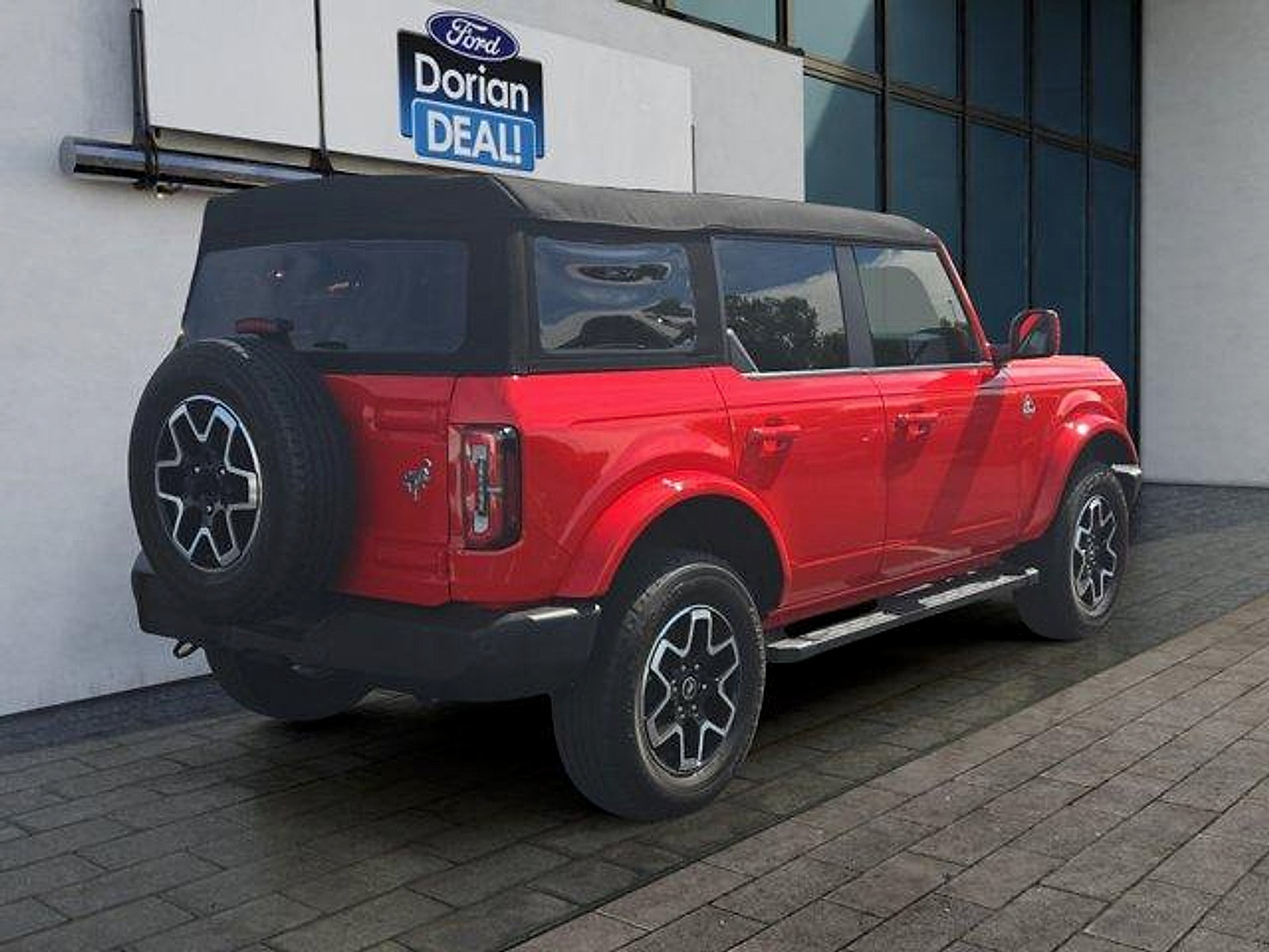 Certified 2024 Ford Bronco Outer Banks AWD/4WD image 3