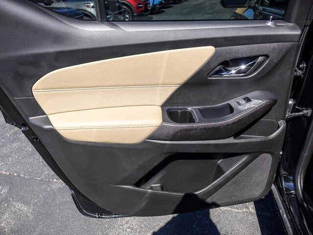 Used 2022 Chevrolet Traverse Premier AWD/4WD image 32